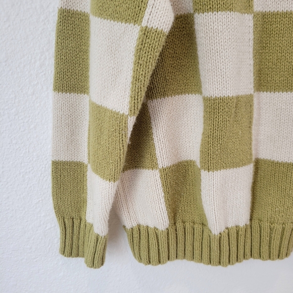 Green and Cream 100% Cotton Sweater - Little Co. Size 5T - Picture 4 of 4